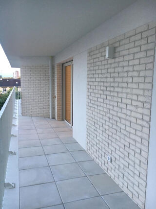 Appartement à louer 2 pièces 40 m²