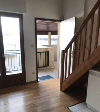  Appartement à louer 1 pièce 27 m²