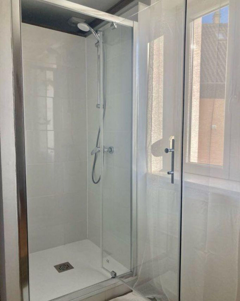 Location Appartement Proche Hypercentre : Chambre 25m2 avec Sdb privée Strasbourg