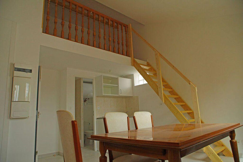 Location Appartement STUDIO-MEZZANINE 32M² à LOUER Vitry-sur-seine