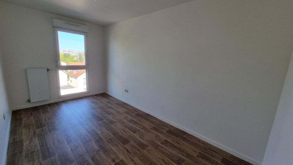 Location Appartement Grand 3P avec parking à 2 pas du RER A Nanterre