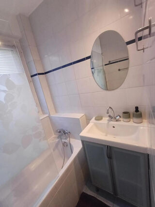 Appartement à louer 4 pièces 62 m²