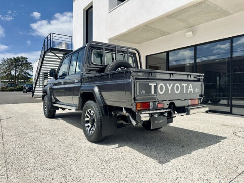 Toyota Divers DC LX DOUBLE CABINE V6 4.0L 2025 occasion La Teste-de-Buch 33260