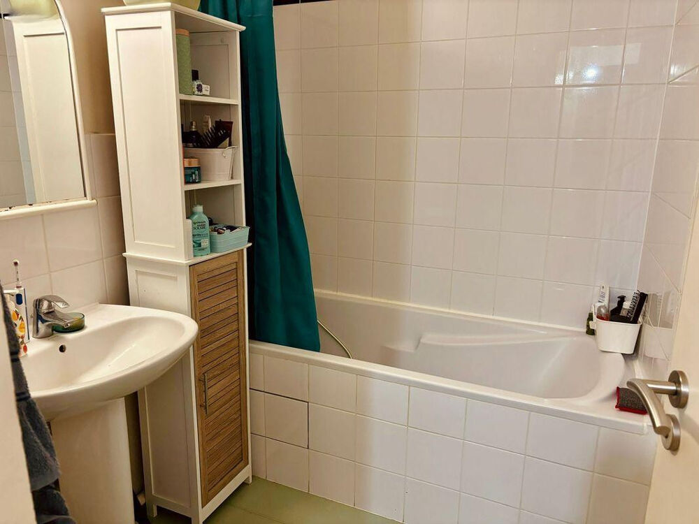 Location Appartement Deux pièces à louer Saint-maurice