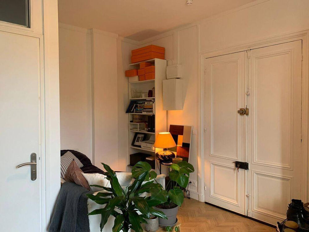 Location Appartement Studio meublé refait à neuf face bois Vincennes Charenton-le-pont
