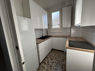  Appartement à louer 4 pièces 63 m²