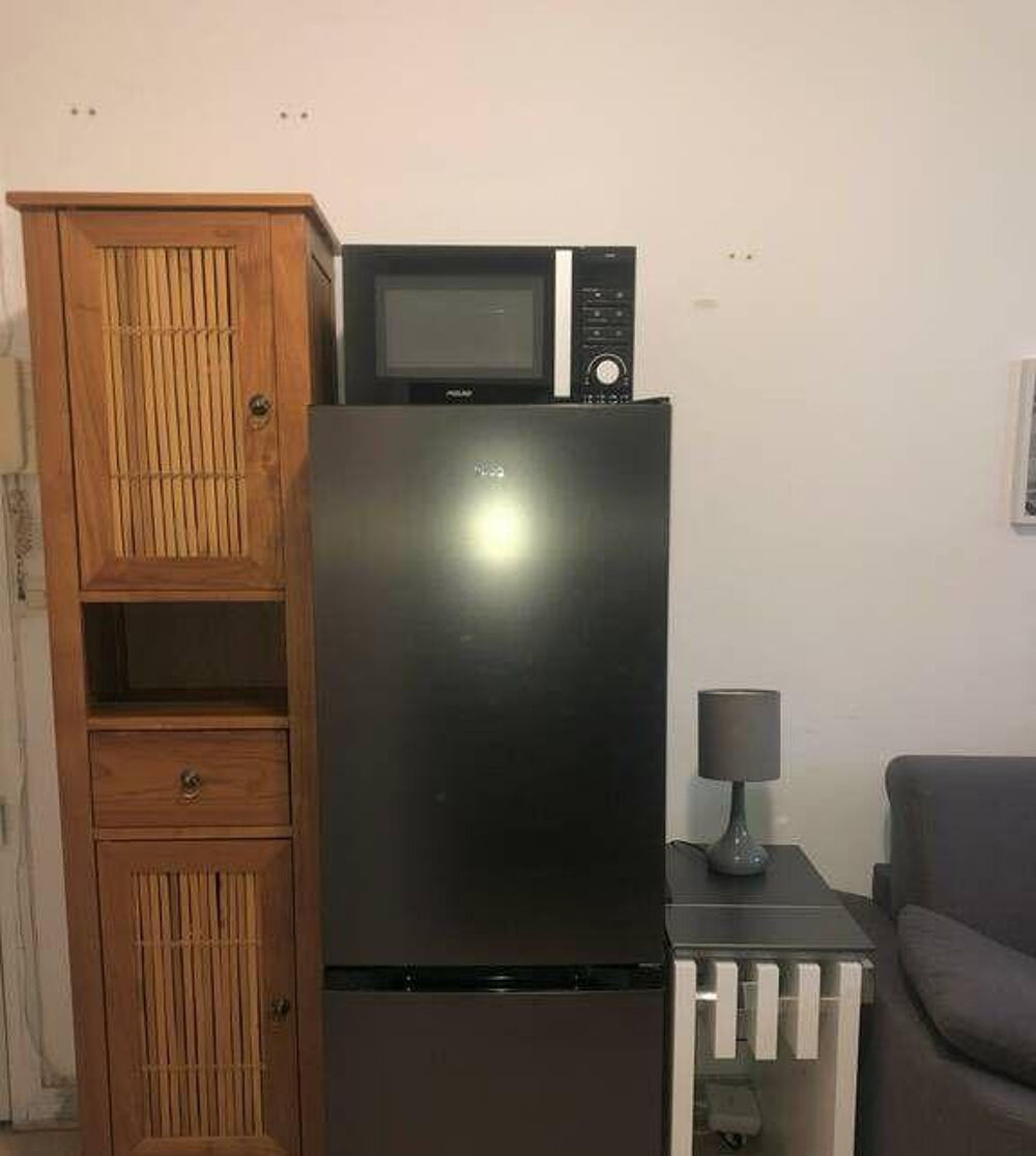 Location Appartement Beau studio meublé 15m² Rue de Marnes Ville-d'avray#ville-d&