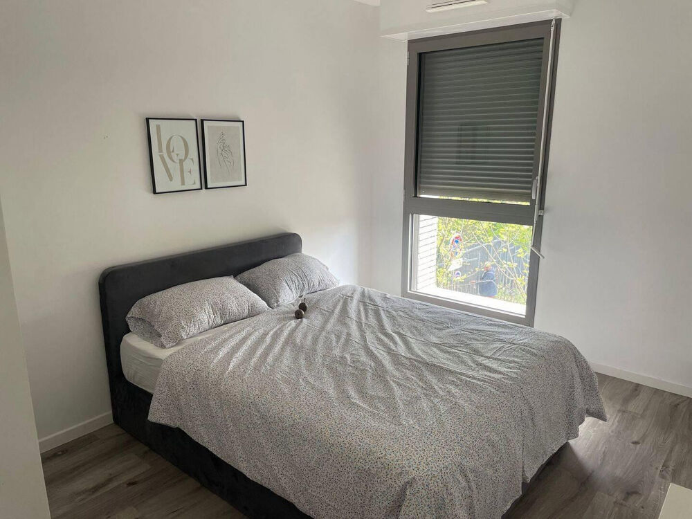 Location Appartement Chambre meublée en colocation calme 81m² Massy