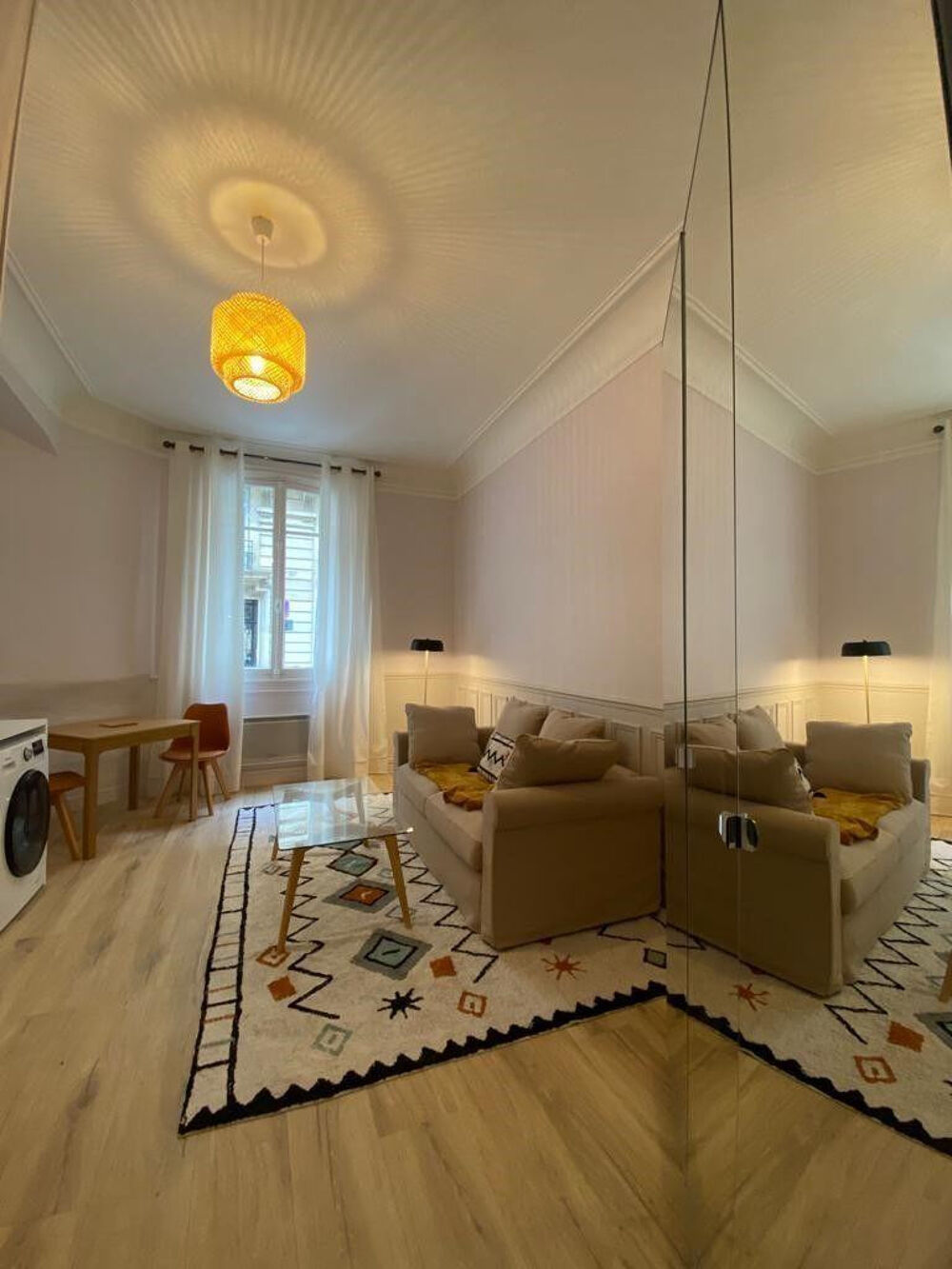 Location Appartement Beau studio meublé 20m² proche Trocadéro Paris 16