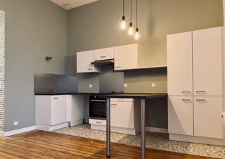  Appartement à louer 2 pièces 40 m²