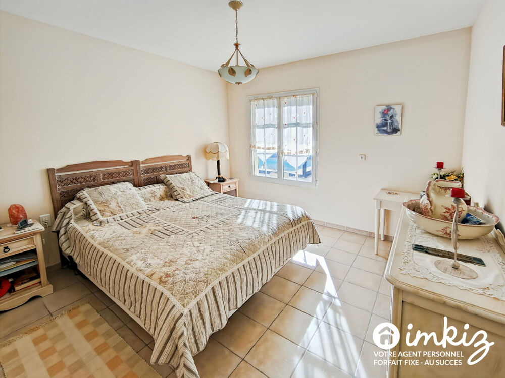 Vente Maison Maison 10 pièces Saint-restitut
