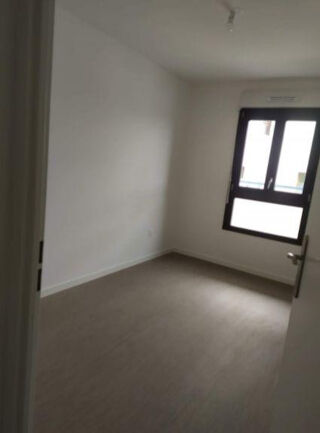  Appartement à louer 3 pièces 72 m²