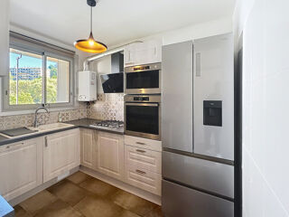  Appartement à louer 2 pièces 57 m²