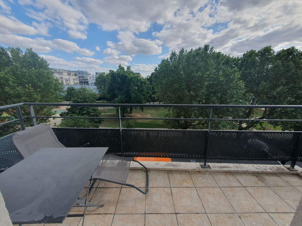 Location Appartement Chambre meublée dans belle coloc 62m² Saint-denis