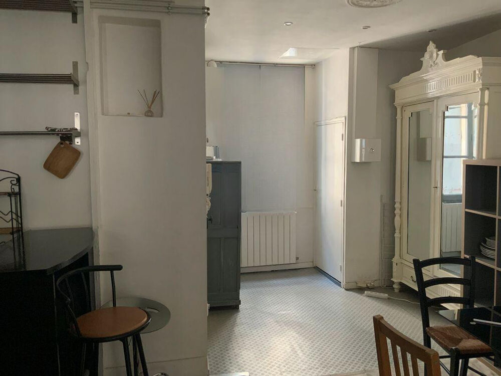 Location Appartement T2 de 40 m carrés centre historique Montpellier