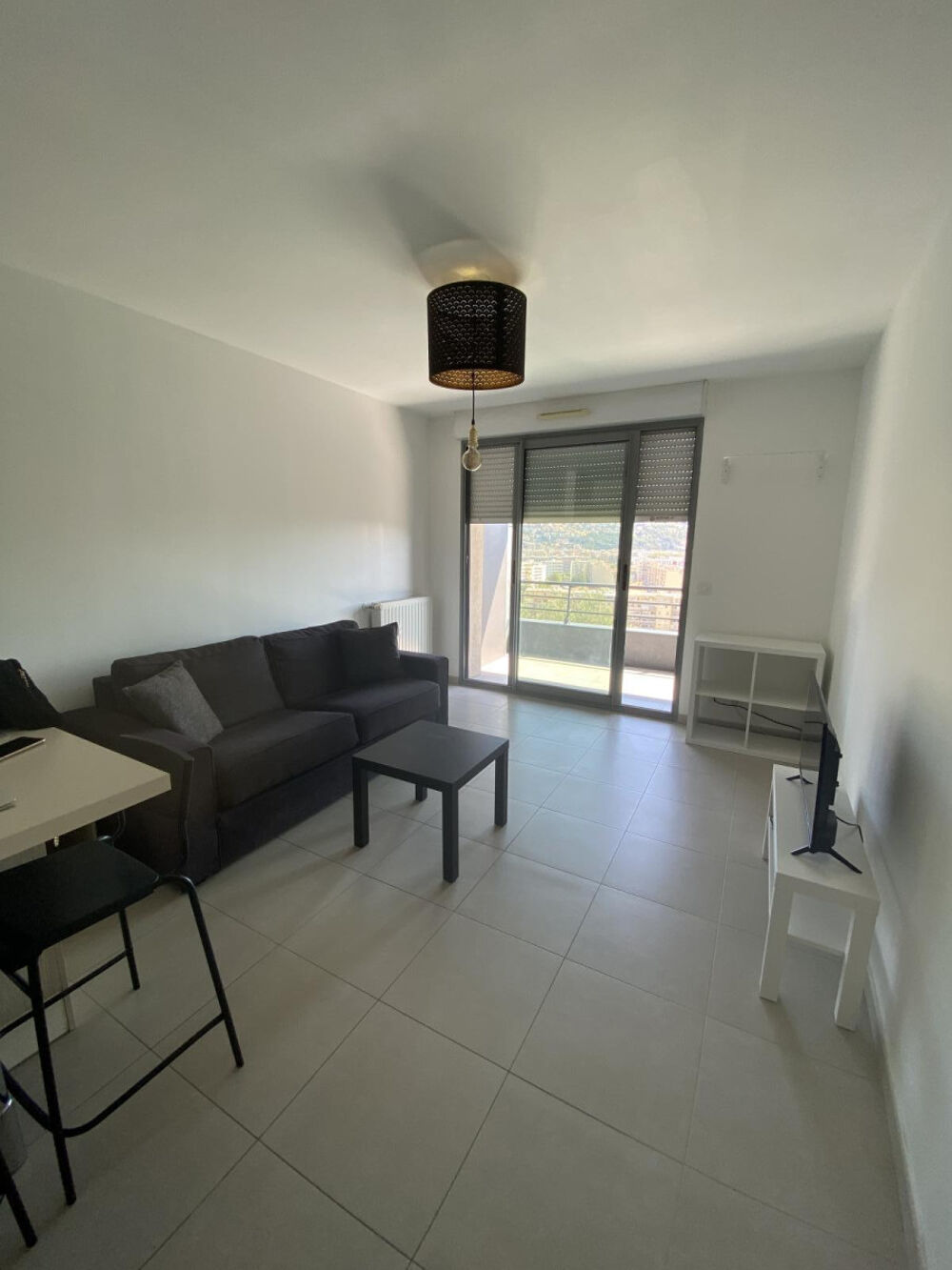 Location Appartement Studio meublé à Cimiez au calme sans vis à vis Nice
