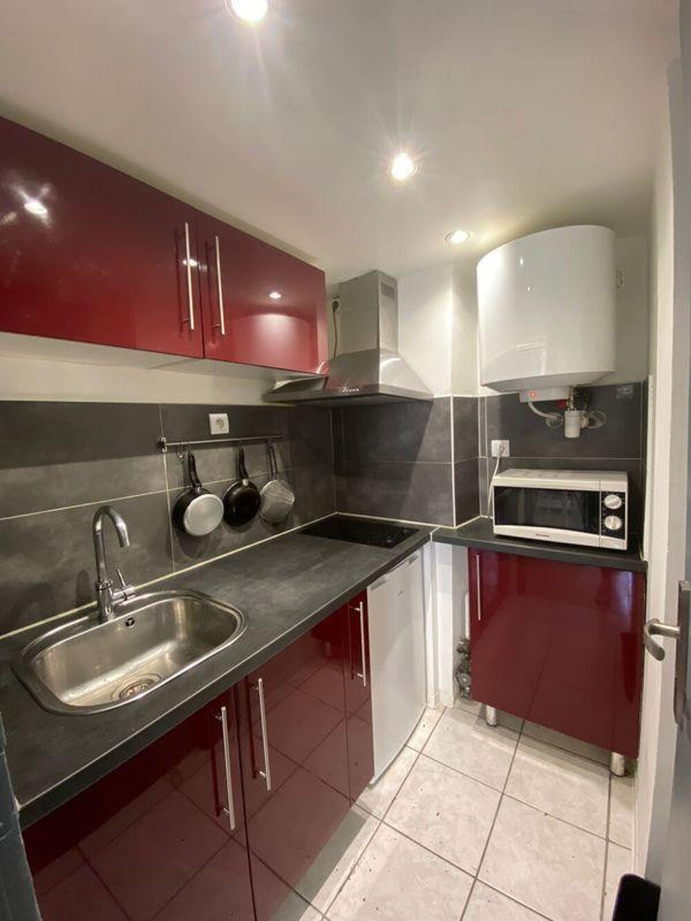 Location Appartement Studio meublé Quartier Vieux Port - Canebière Marseille 1