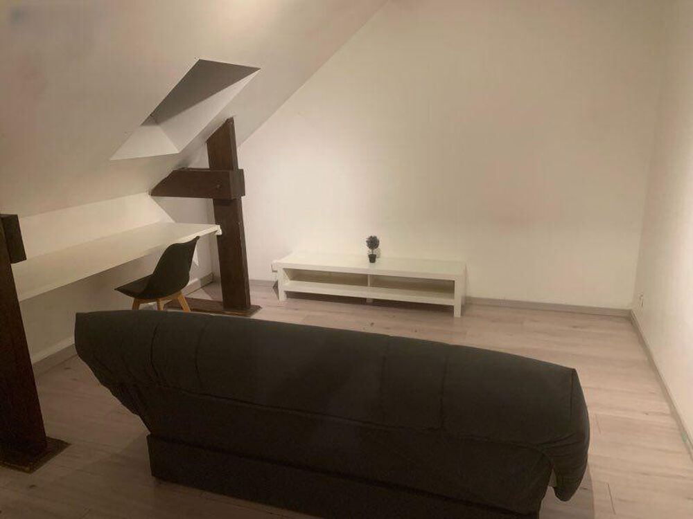Location Appartement Beau studio meublé 27m² dans le centre-ville Arpajon