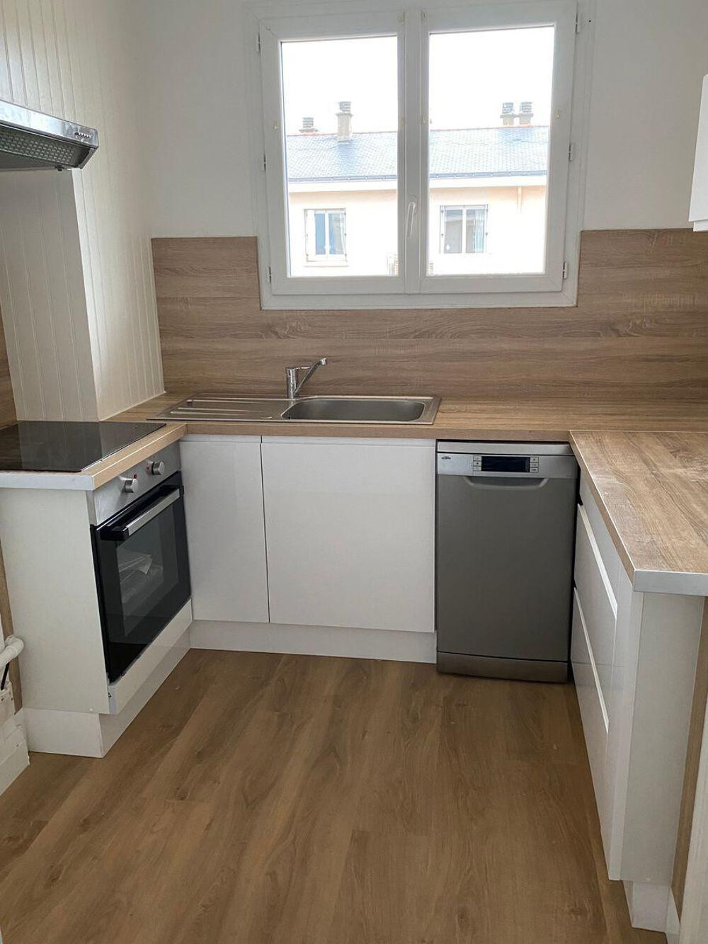 Location Appartement Colocation 4 chambres - Appartement meublé équipé Angers