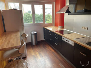  Appartement à louer 1 pièce 70 m²