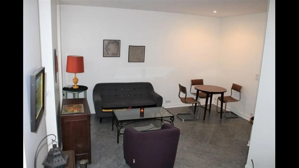 Location Appartement Appartement meublé - 50 m 2 - Paris 9è Martyrs Paris 9