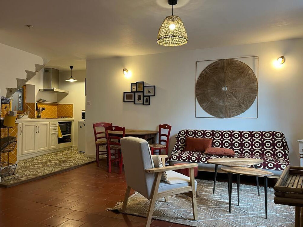 Location Appartement Joli appart T2, à louer ds immeuble de caractère. Largentière
