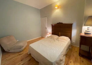  Appartement à louer 4 pièces 80 m²