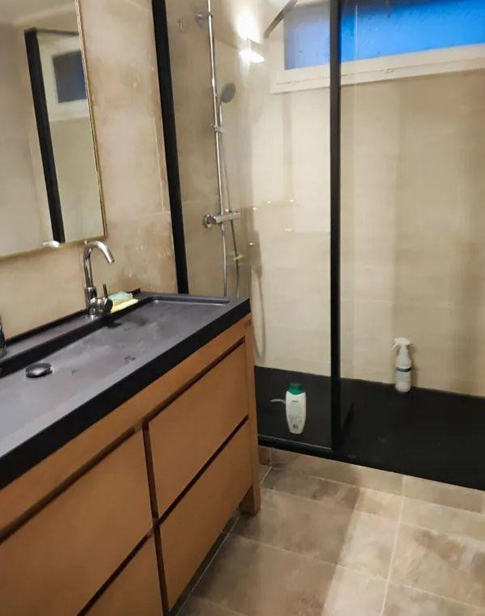 Location Appartement Chambre dans coloc meublée de 90m² max 6 mois. Lyon 5