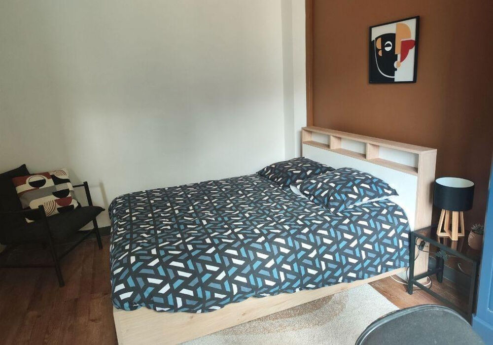 Location Appartement Chambre dans grande maison en coloc 200m² Nantes