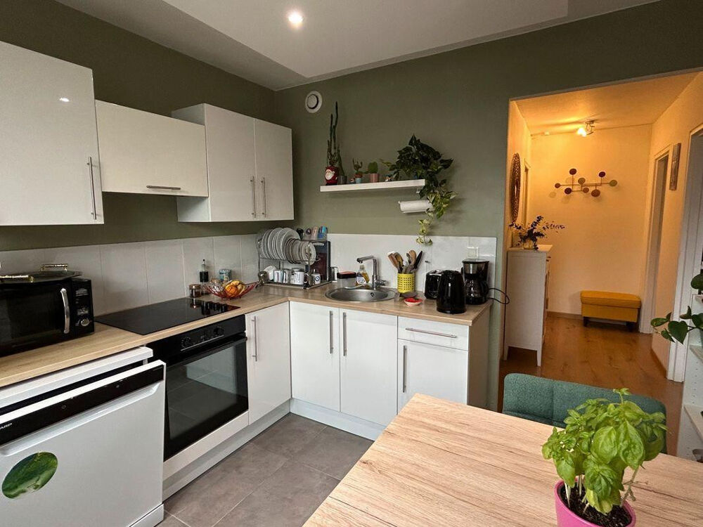 Location Appartement T3 meublé 67m² confortable lumineux avec parking La madeleine