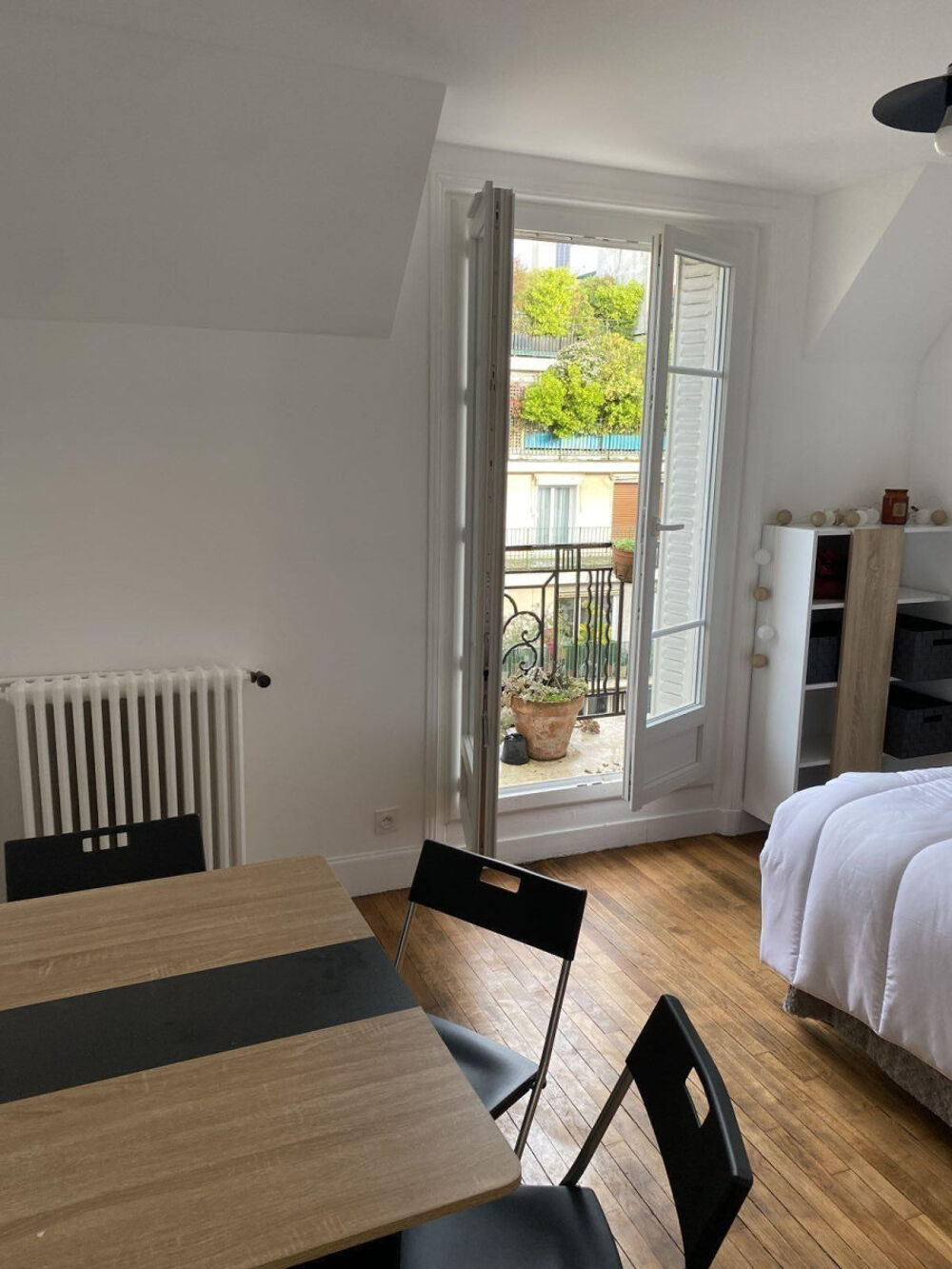 Location Appartement Très beau studio spacieux et lumineux Paris 15