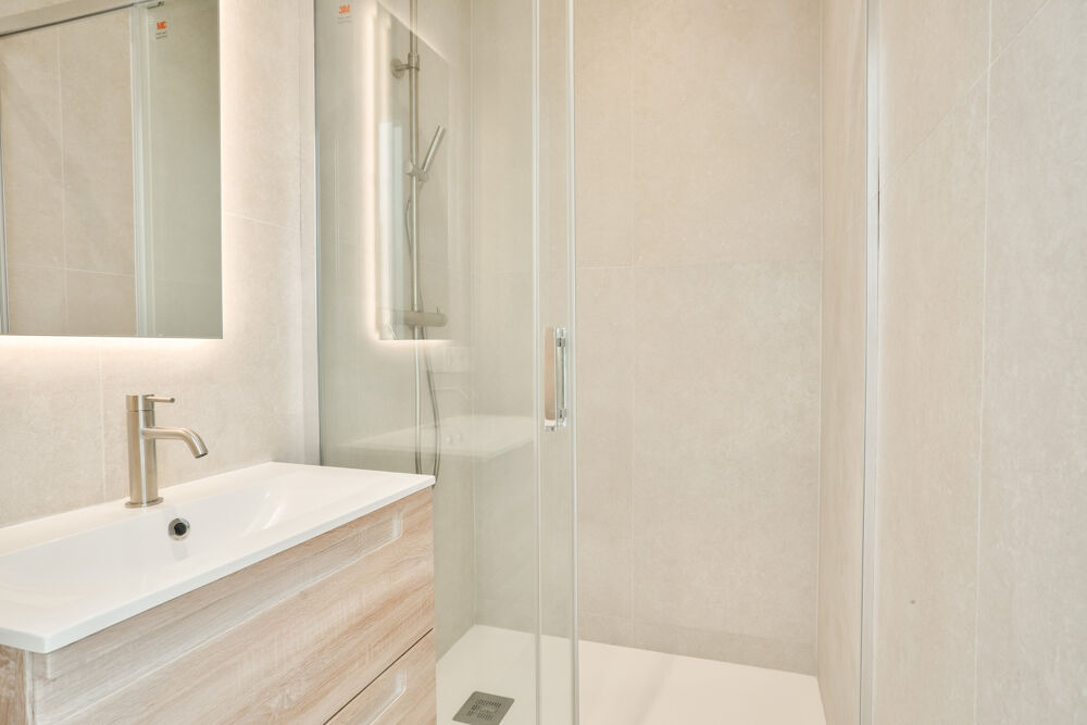 � vendre  Appartement Nice (06300)