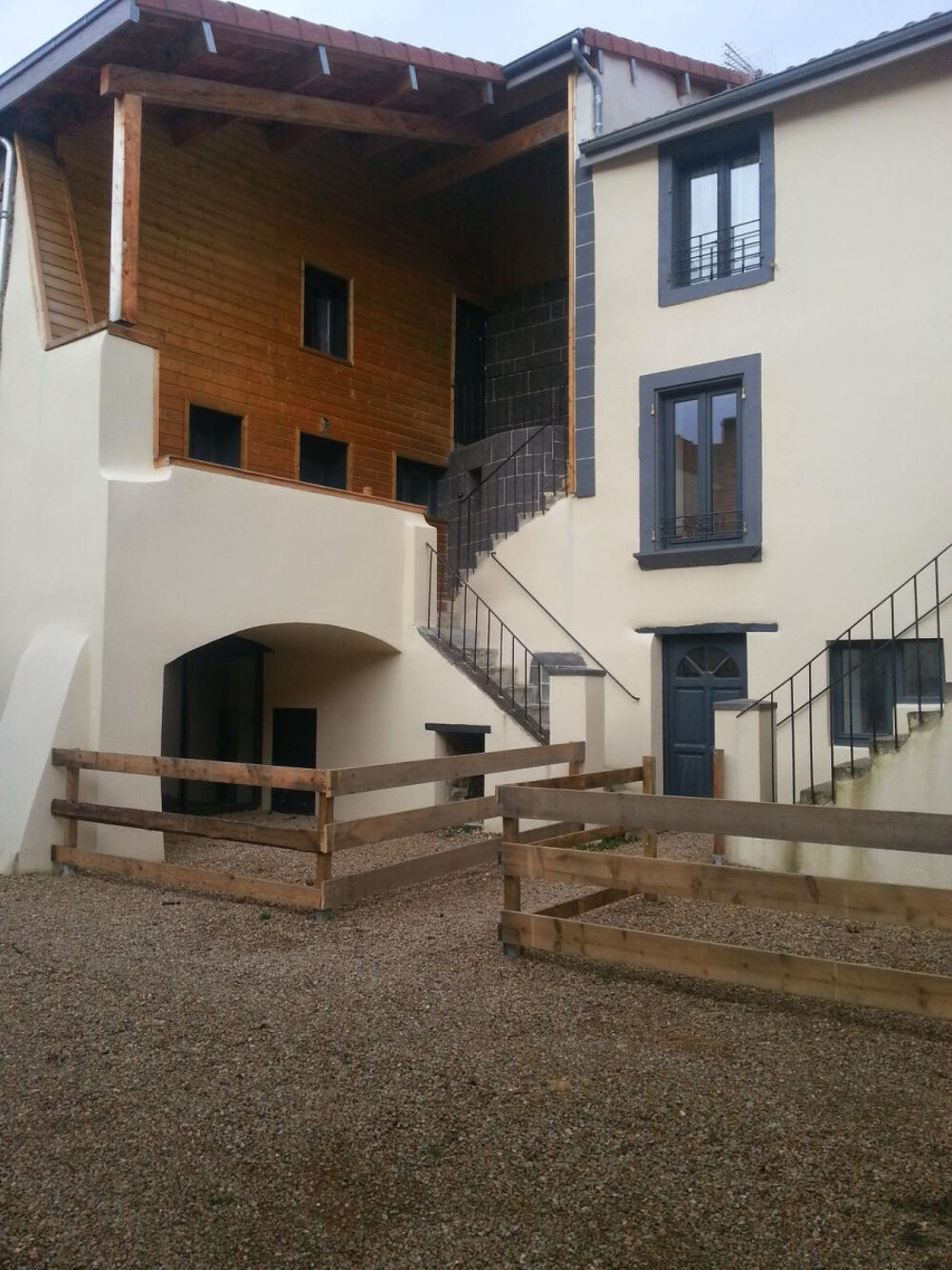 Location Appartement F2 Châtel-Guyon avec terrasse Châtel-guyon