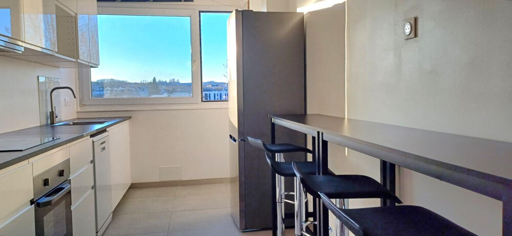Location Appartement 15 minutes de Paris 7 minutes de Orly ReR B à 100m Antony