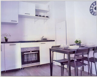  Appartement à louer 3 pièces 55 m²