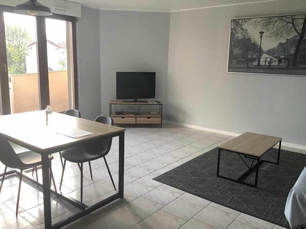 Location Appartement 1 Chambre dispo dans une coloc meublée de 3 pièces Saint-maurice