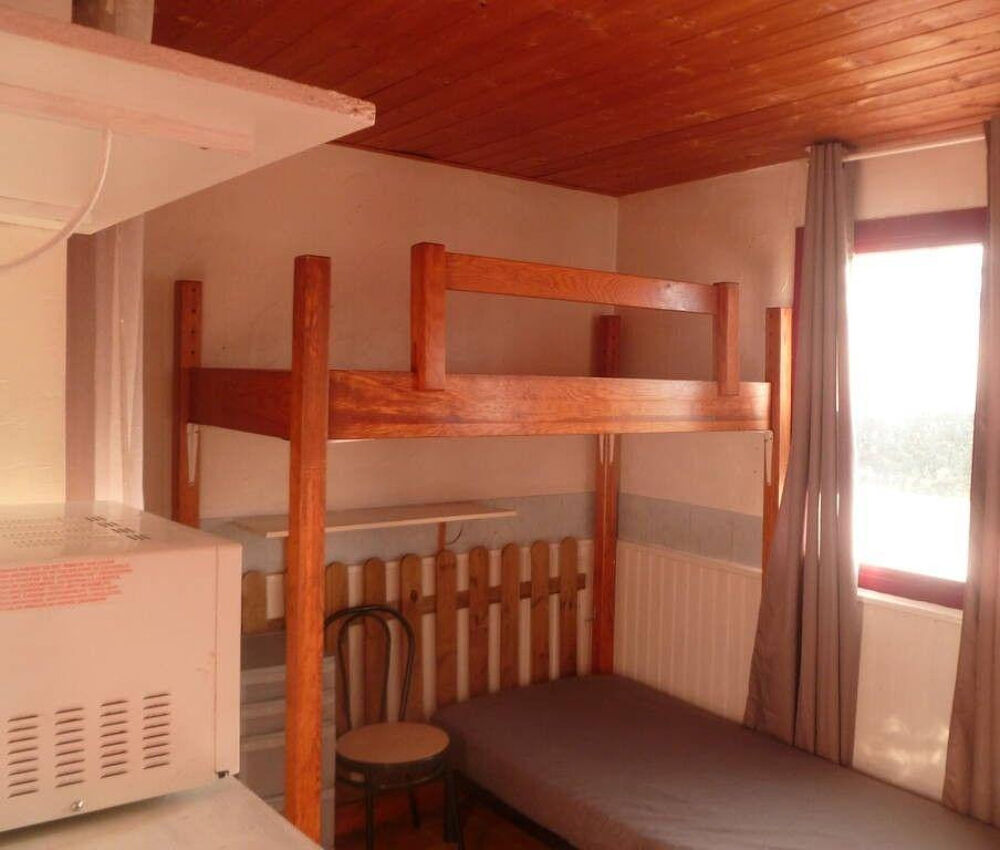 Location Appartement Beau studio meublé 15m² Pont de l'Arc Les Milles Aix-en-provence
