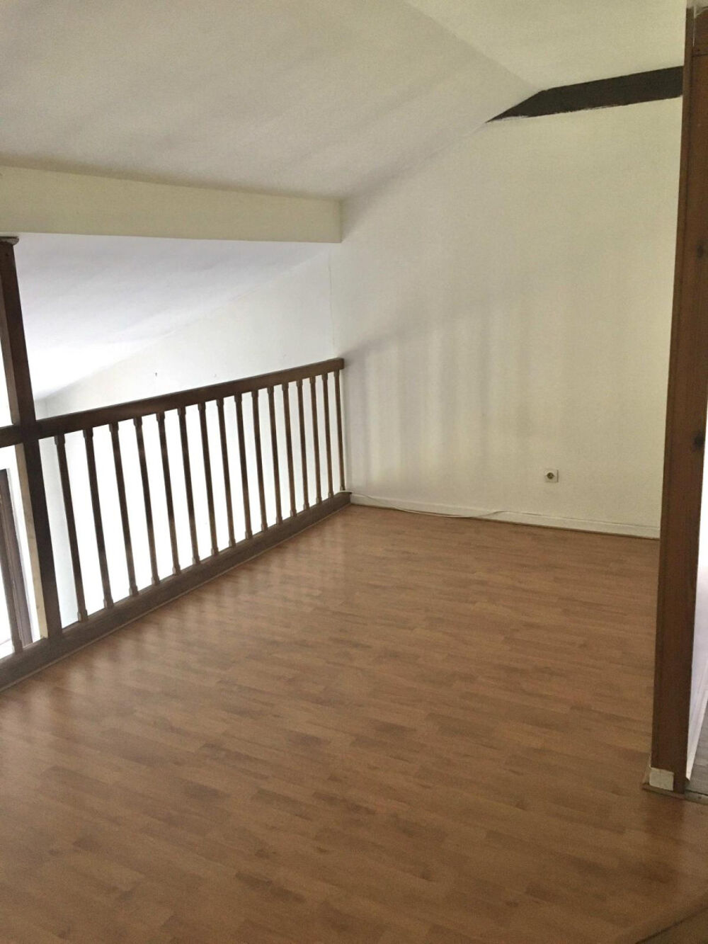 Location Appartement F3+mezz, Lyon3 Montchat, tram T3, lumineux, 72+6m2 Lyon 3
