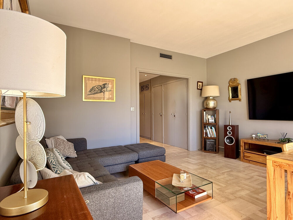 Nice Cimiez - Beau 3 pièces 72m2 refait à neuf