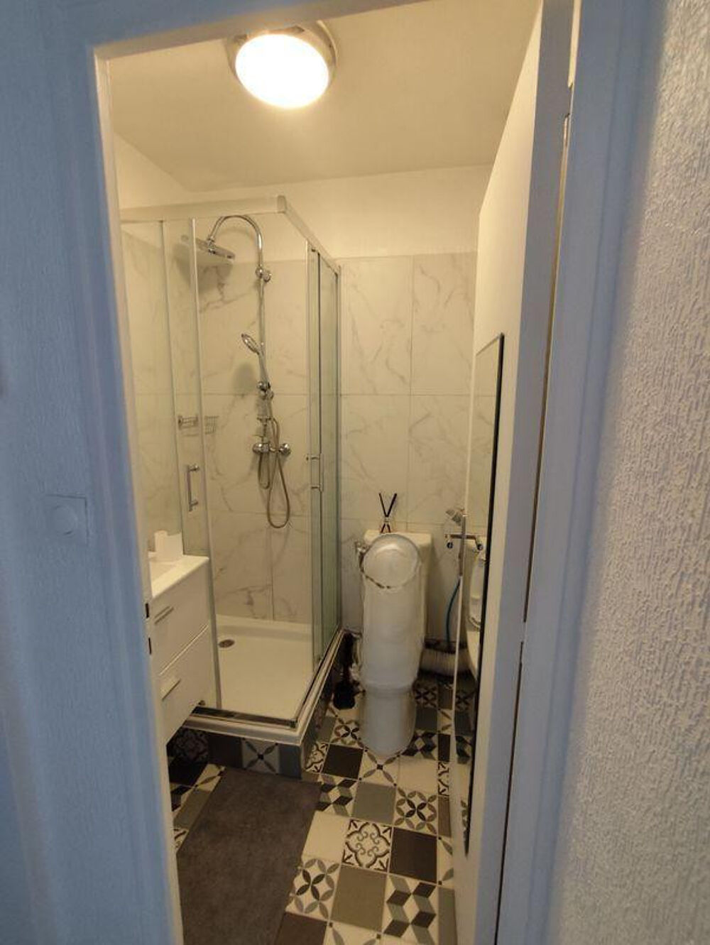 Location Appartement Location Meublé 2 pièces 24m² Lyon 8