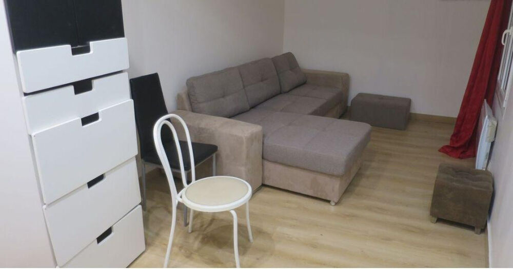 Location Appartement Studio dans petite rue calme en coeur de ville Meaux