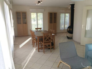  Appartement à louer 1 pièce 87 m²