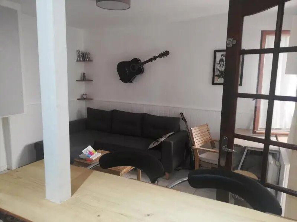 Location Appartement Charmant studio - Balcon, terrasse et jardin Marseille 3
