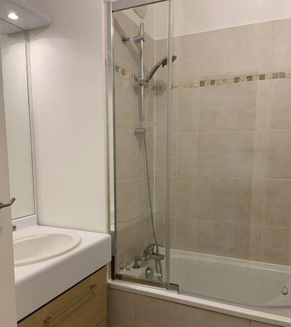 Location Appartement Beau 3P meublé 62m² immeuble Basse consommation Châtenay-malabry