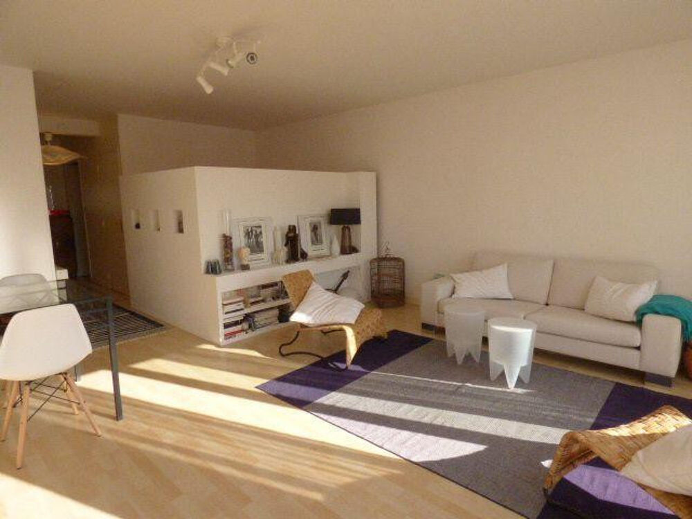 Location Appartement T1 bis de 50m² avec terrasse de 14 m² et garage Nantes