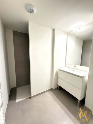  Appartement � vendre 3 pi�ces 62 m�