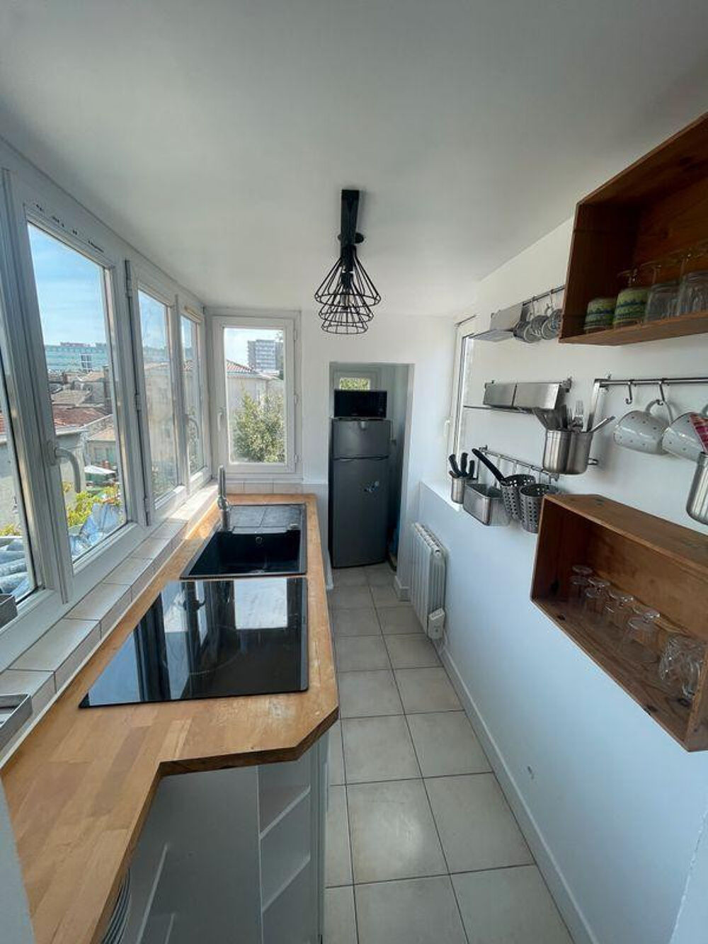 Location Appartement T1 Bis meublé avec chambre séparée GAMBETTA Bordeaux