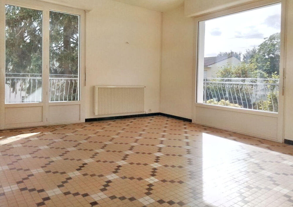 Location Appartement Appartement T4 au 1er étage maison individuelle Bordeaux