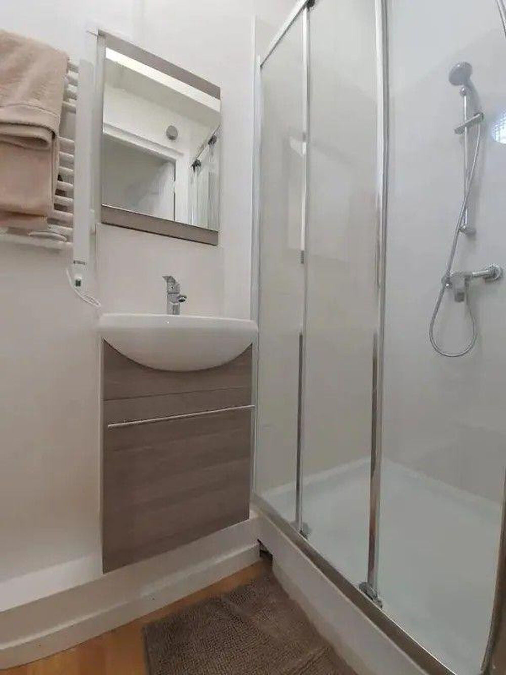 Location Appartement Beau studio meublé 17m² cosy à Aulnay sous bois Aulnay-sous-bois