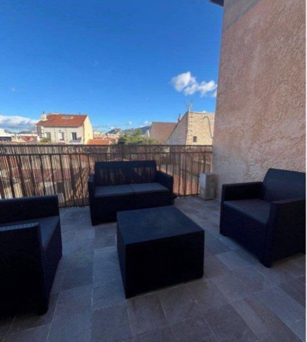 Location Appartement T2 meublé avec terrasse Capelette Marseille 10